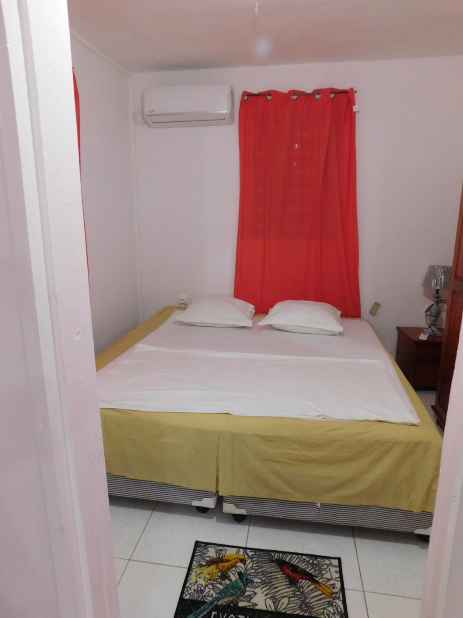 Ixora Apartment Sainte-Anne  Ngoại thất bức ảnh